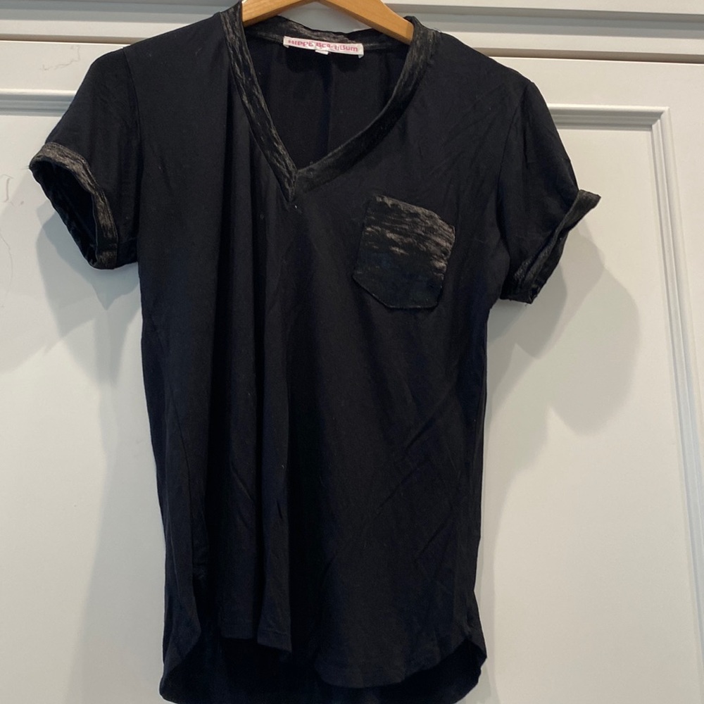 Hippie beachbum black v neck